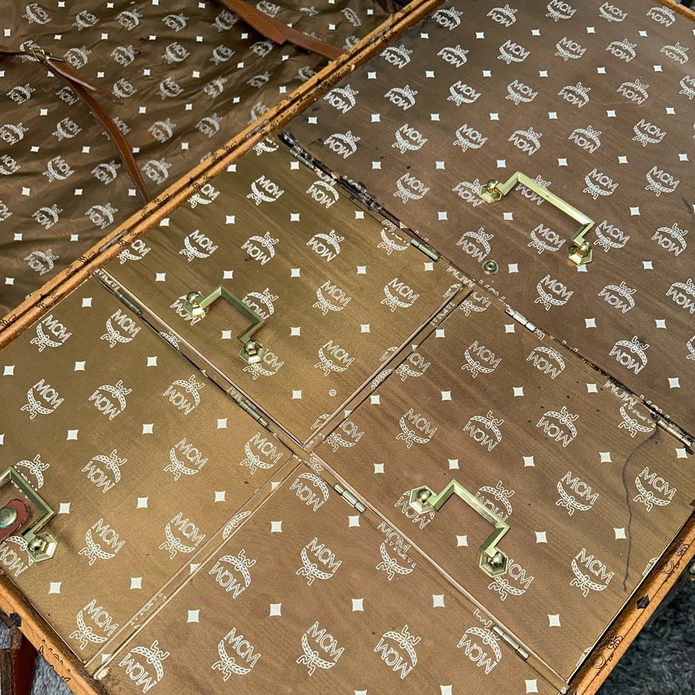 Custom Order Mcm Trunk RARE - Picture 6 of 9